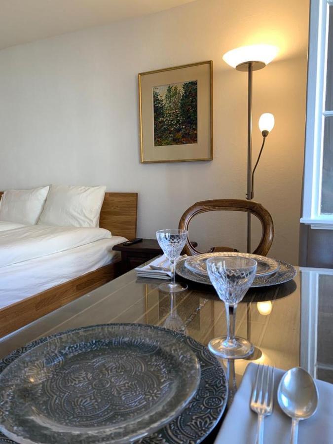 Old Town Charm & Central Location In Rapperswil Екстер'єр фото